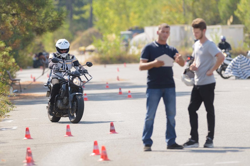 guide et conseils permis moto